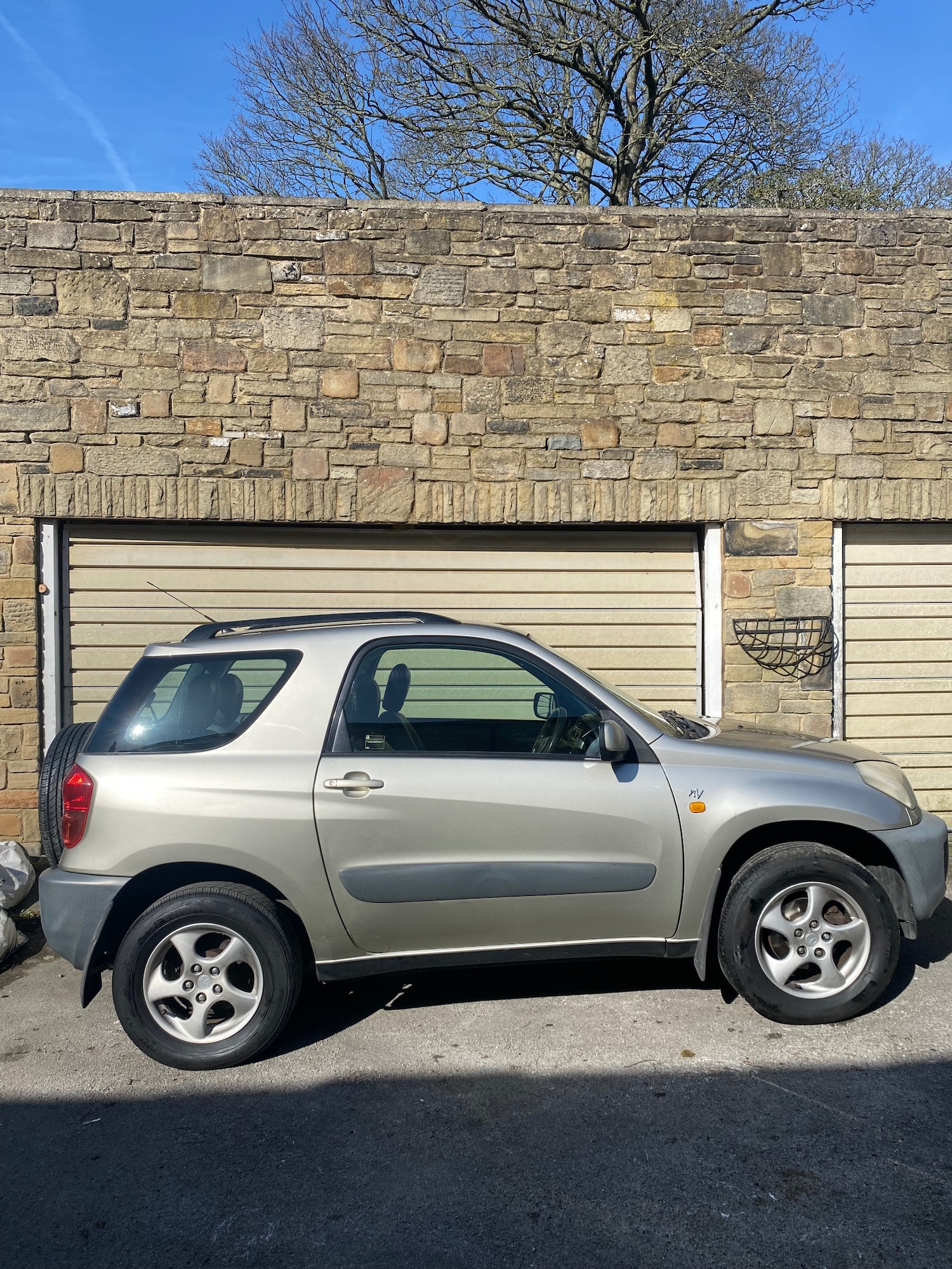 Used Toyota RAV4 2001 for sale - 77946041: Photo 3