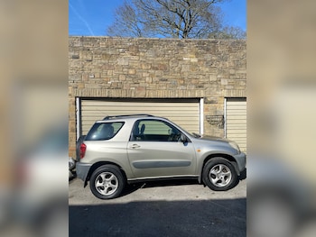 Used Toyota RAV4 2001 for sale - 77946041: Photo