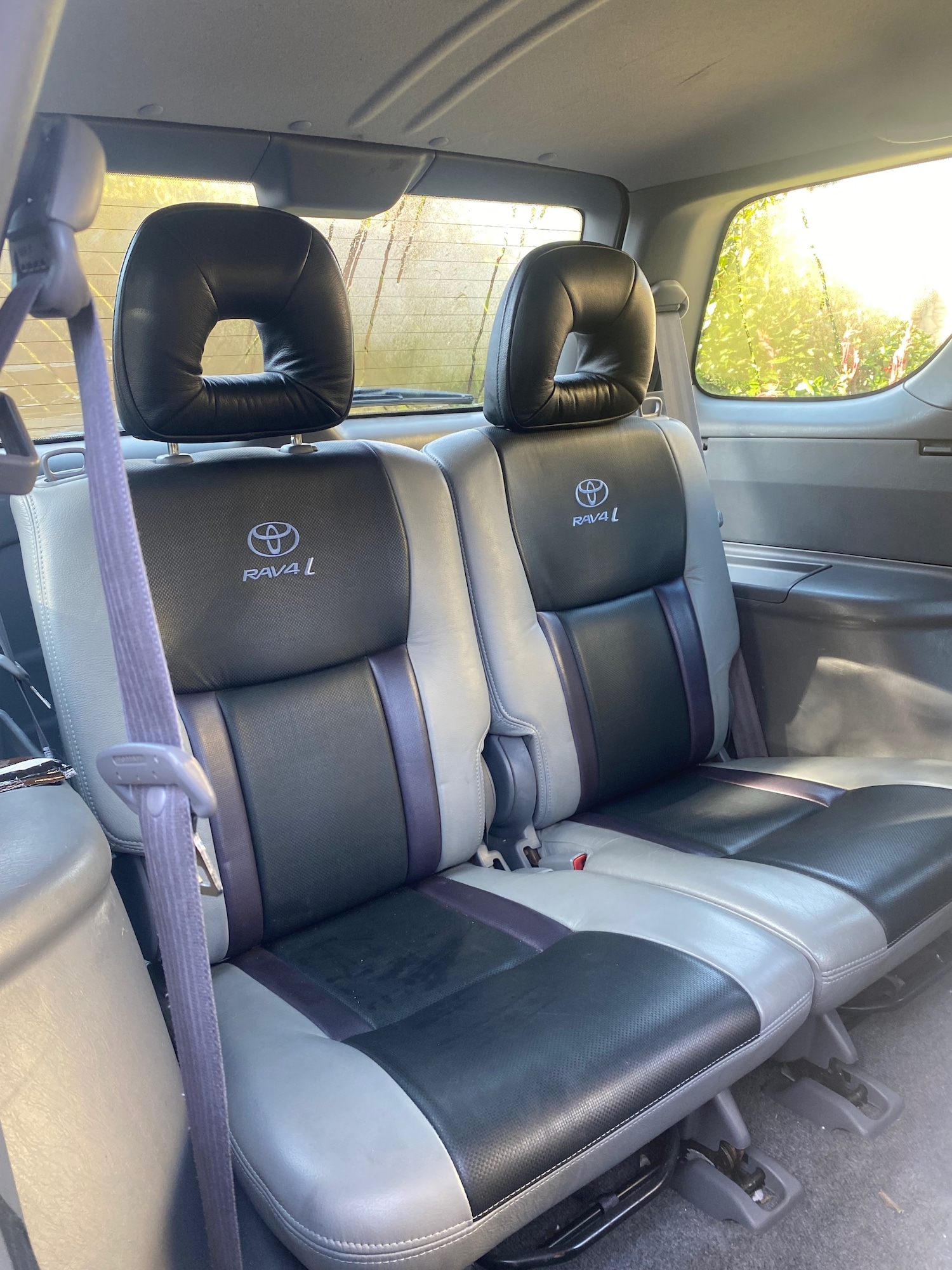 Used Toyota RAV4 2001 for sale - 77946041: Photo 6