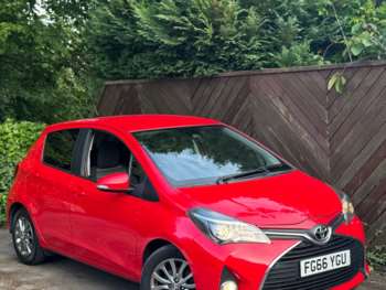 Used Toyota Yaris 2017 for sale - 75124793: Photo