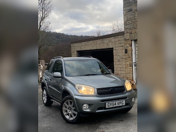 2004 (54) - 2.0 XT3 3dr Auto