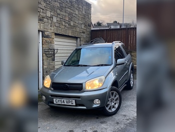Used Toyota RAV4 2004 for sale - 77210809: Photo