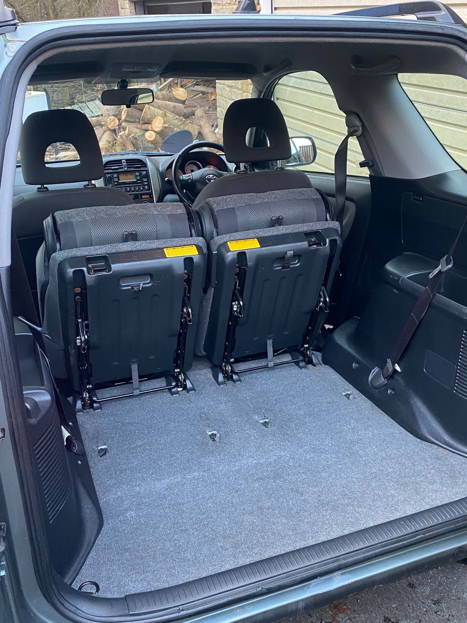 Used Toyota RAV4 2004 for sale - 77210809: Photo 9