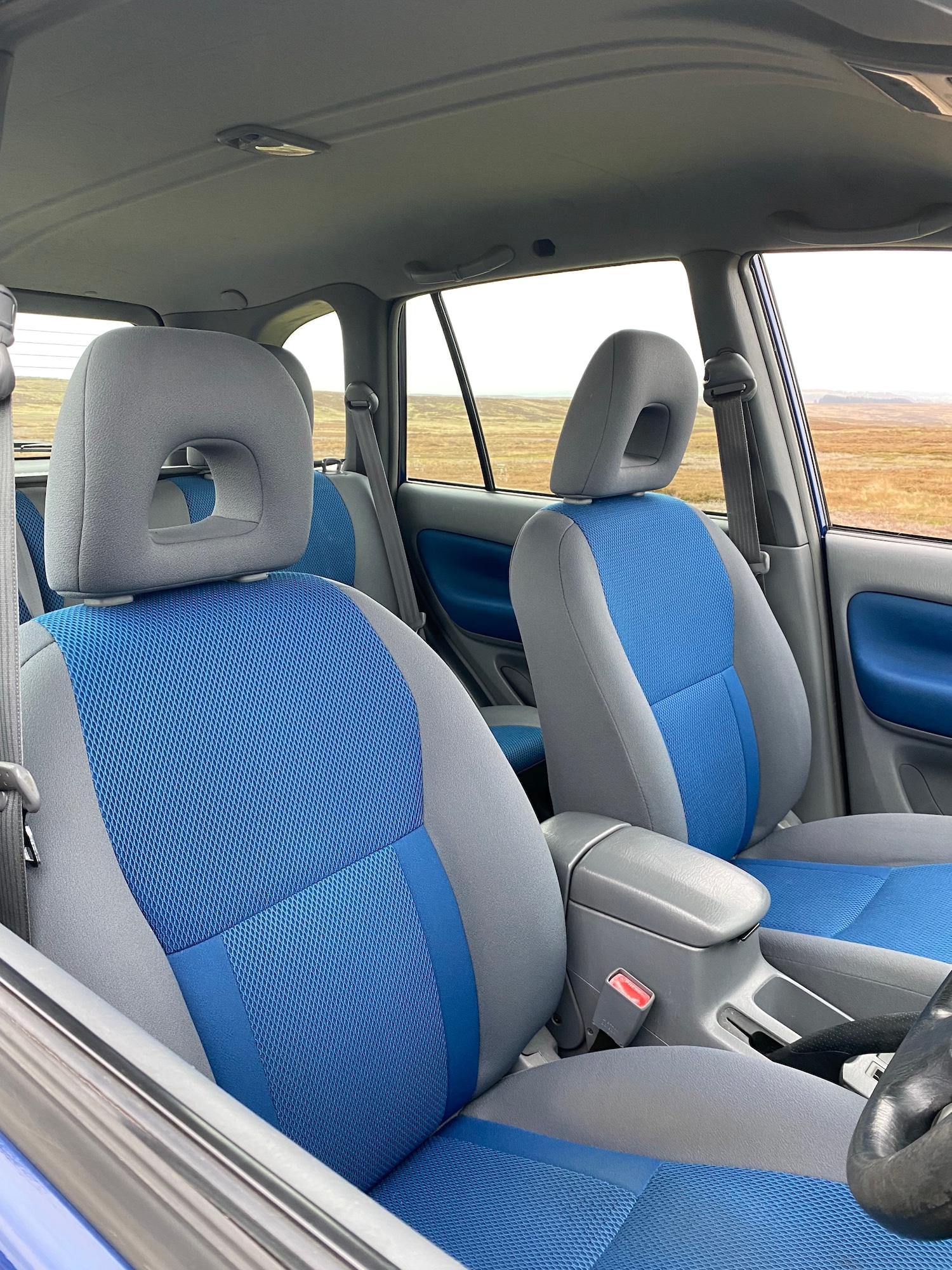 Used Toyota RAV4 2002 for sale - 76536953: Photo 11