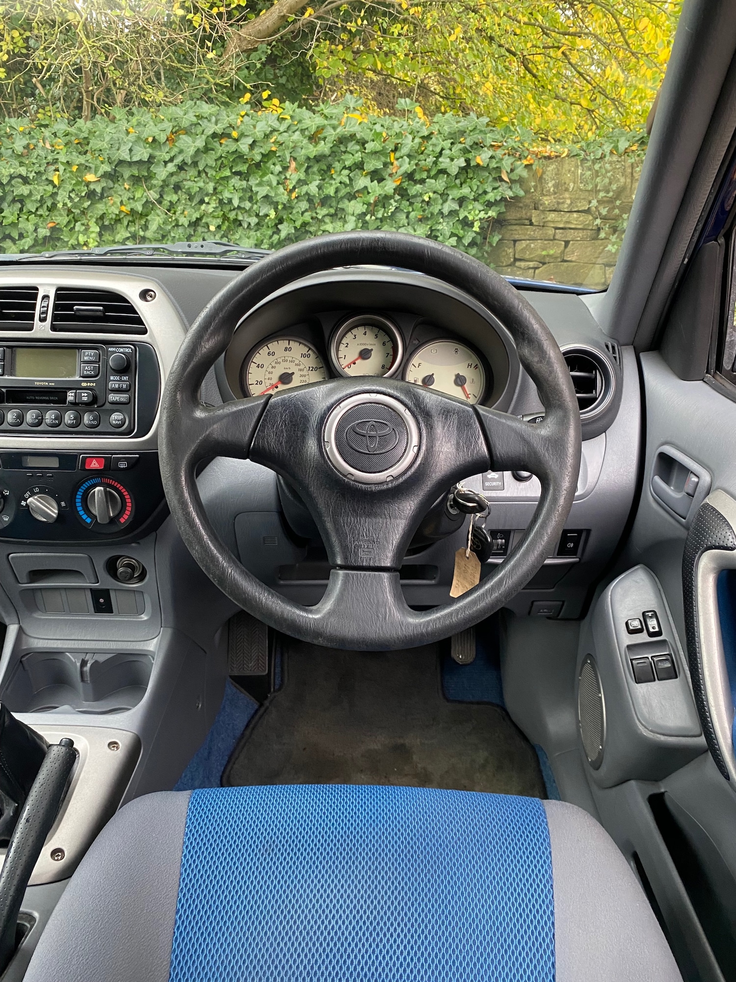 Used Toyota RAV4 2002 for sale - 76536953: Photo 14