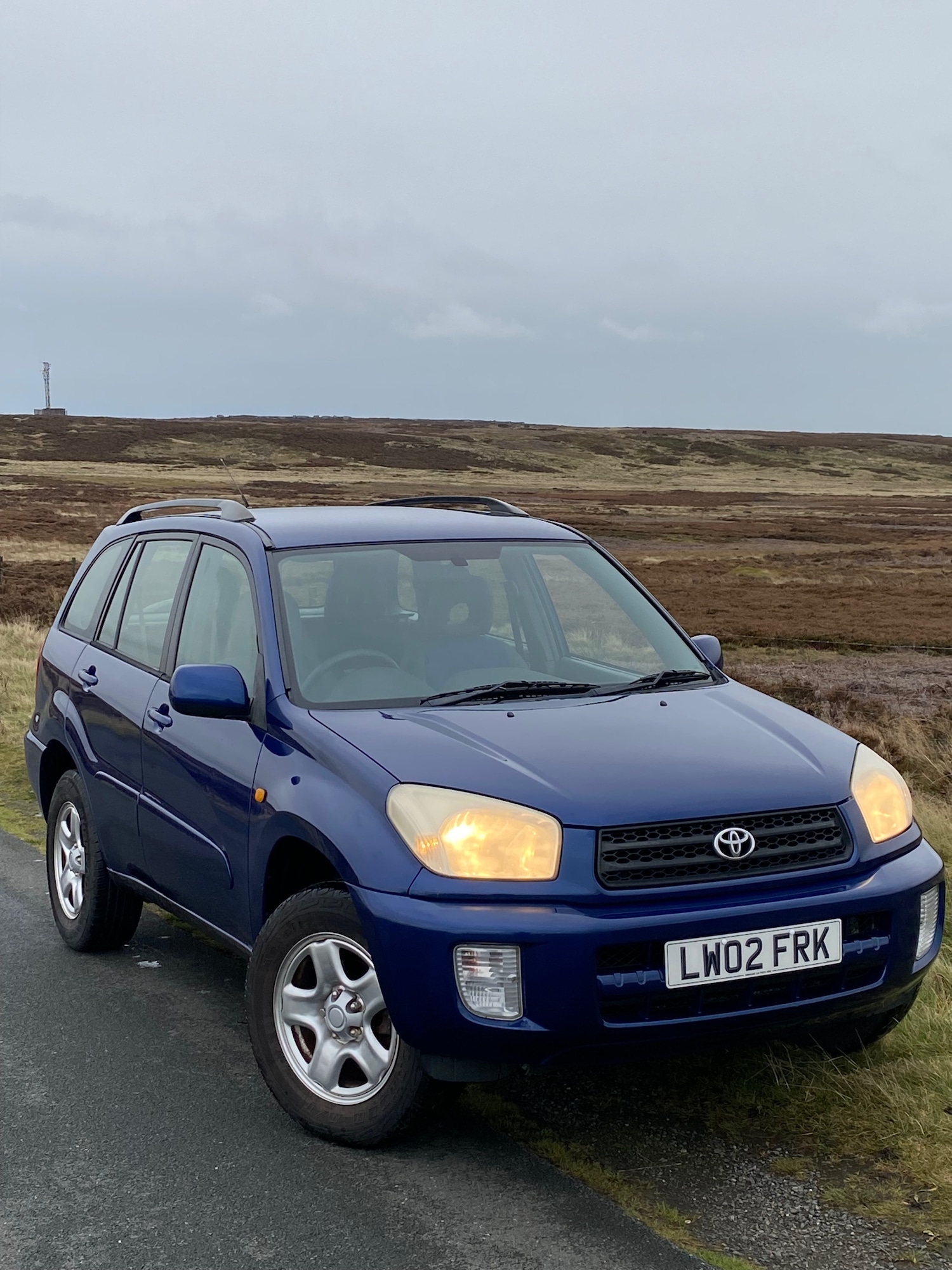Used Toyota RAV4 2002 for sale - 76536953: Photo 2