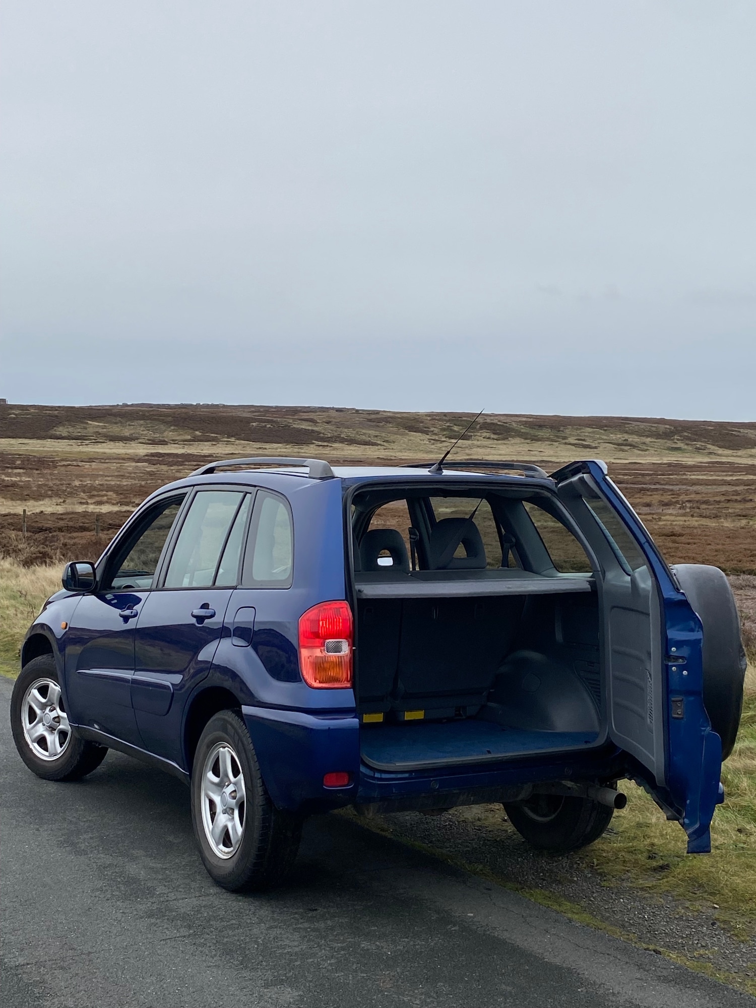 Used Toyota RAV4 2002 for sale - 76536953: Photo 7