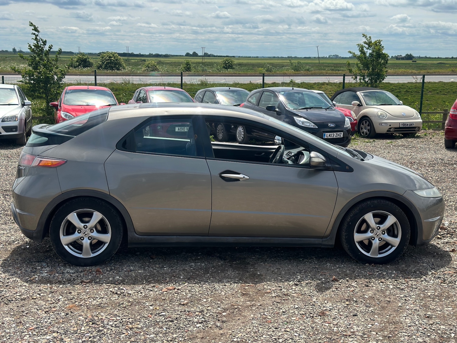 Used Honda Civic 2006 for sale - 76568229: Photo 5