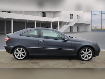 Used Mercedes-Benz C Class 2007 for sale - 77630051: Photo