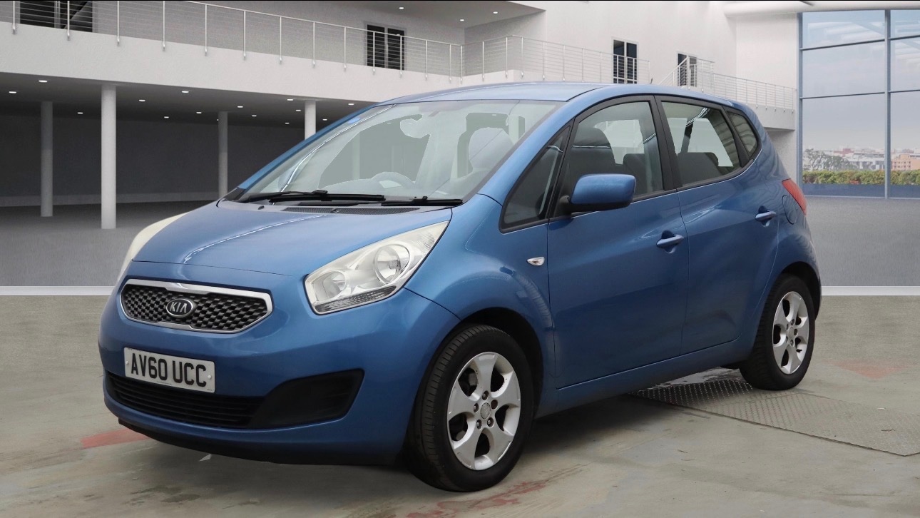 Used Kia Venga 2010 for sale - 77663762: Photo 2