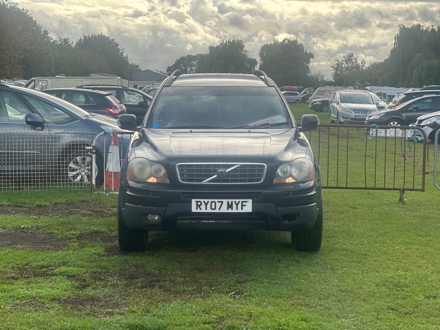 Used Volvo XC90 2007 for sale - 76450441: Photo 2