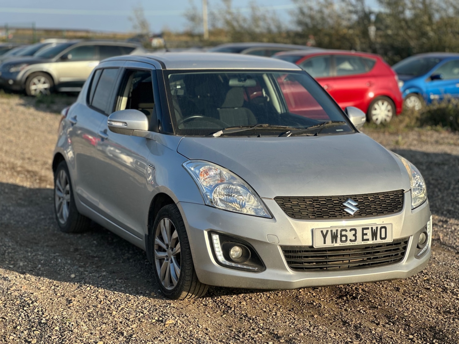 Used Suzuki Swift 2013 for sale - 76483127: Photo 2