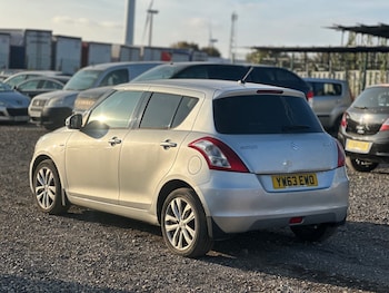 Used Suzuki Swift 2013 for sale - 76483127: Photo