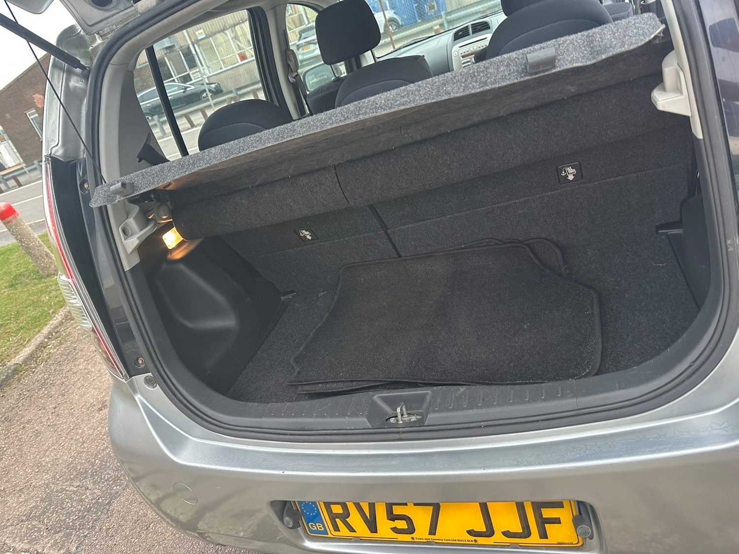 Used Daihatsu Sirion 2008 for sale - 77336401: Photo 12