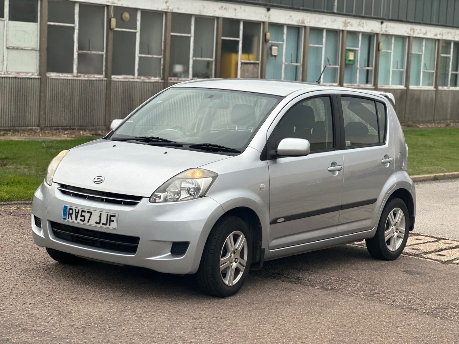 Used Daihatsu Sirion 2008 for sale - 77336401: Photo 3
