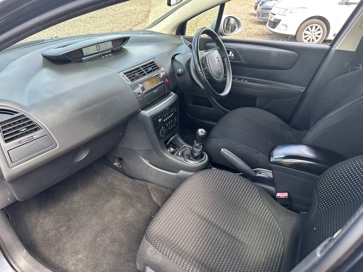 Used Citroen C4 2009 for sale - 77271886: Photo 14