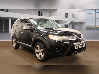 2009 (59) - 2.0 DI-D Warrior 5dr