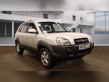 Hyundai TUCSON feature image