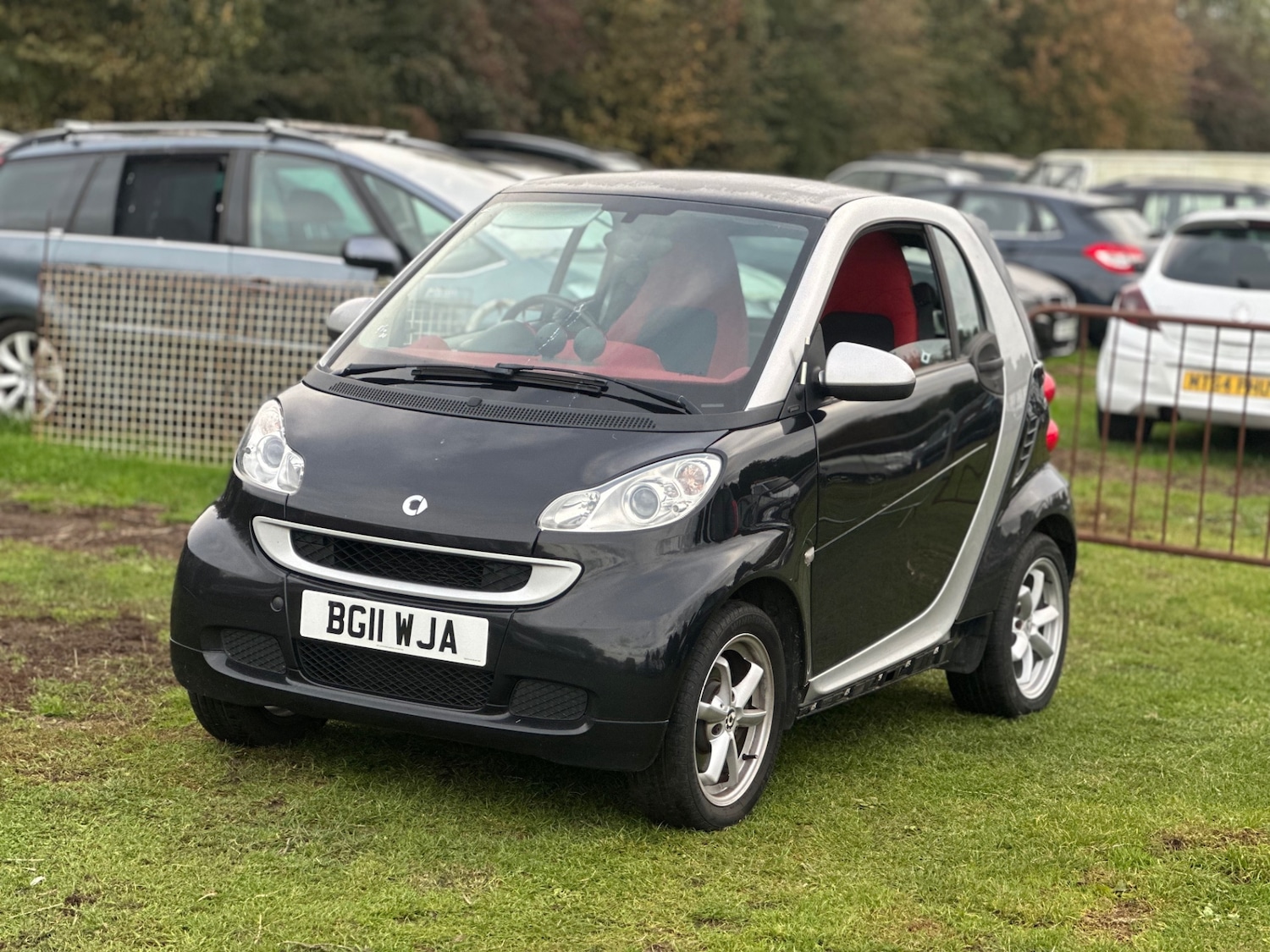 Used smart fortwo 2011 for sale - 76455033: Photo 3