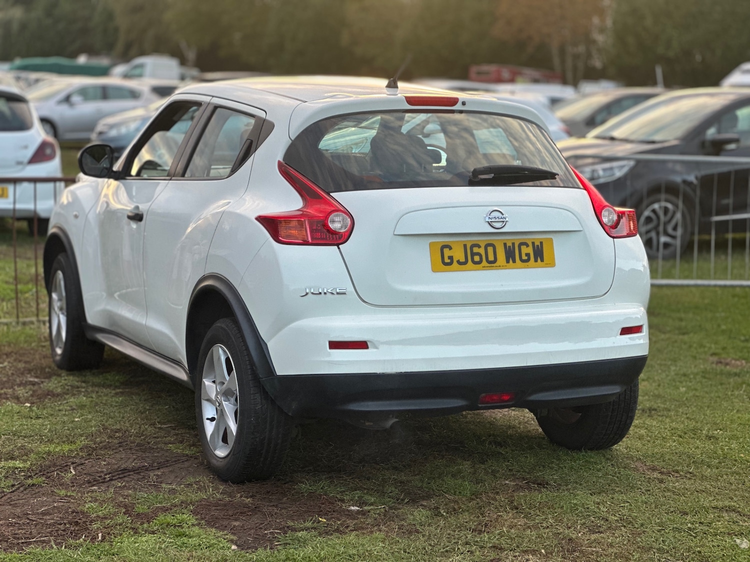 Used Nissan Juke 2010 for sale - 76454806: Photo 6