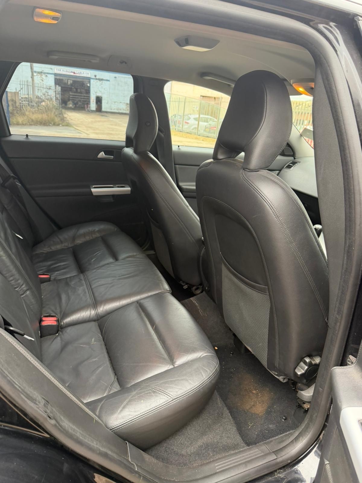 Used Volvo V50 2011 for sale - 77531967: Photo 10