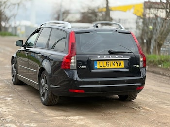 Used Volvo V50 2011 for sale - 77531967: Photo