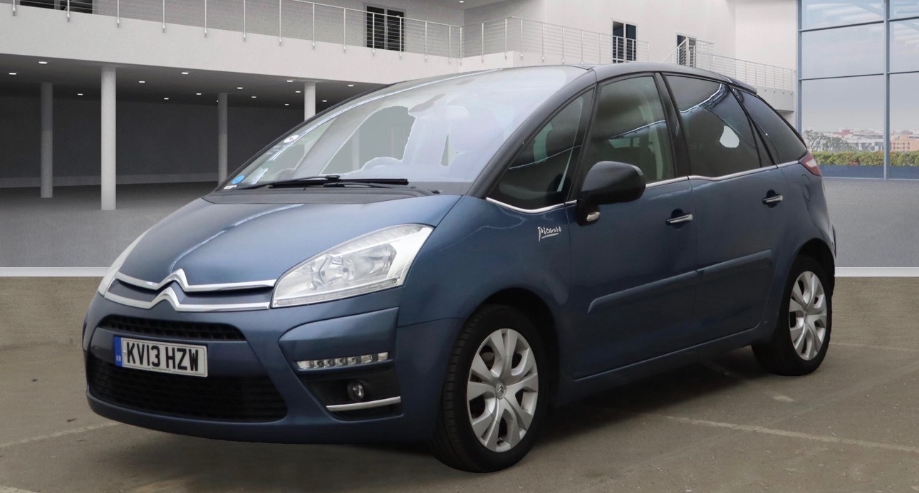 Used Citroen C4 Picasso 2013 for sale - 76482774: Photo 2