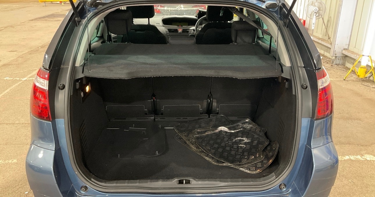 Used Citroen C4 Picasso 2013 for sale - 76482774: Photo 7