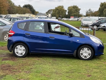 Used Honda Jazz 2012 for sale - 76482821: Photo