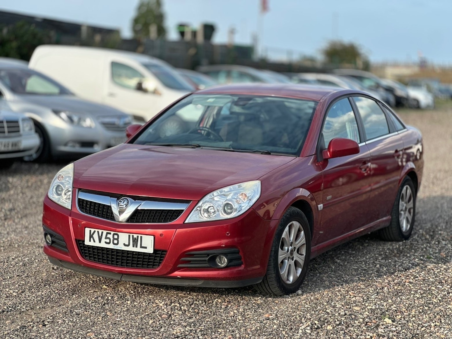 Used Vauxhall Vectra 2008 for sale - 76557743: Photo 3