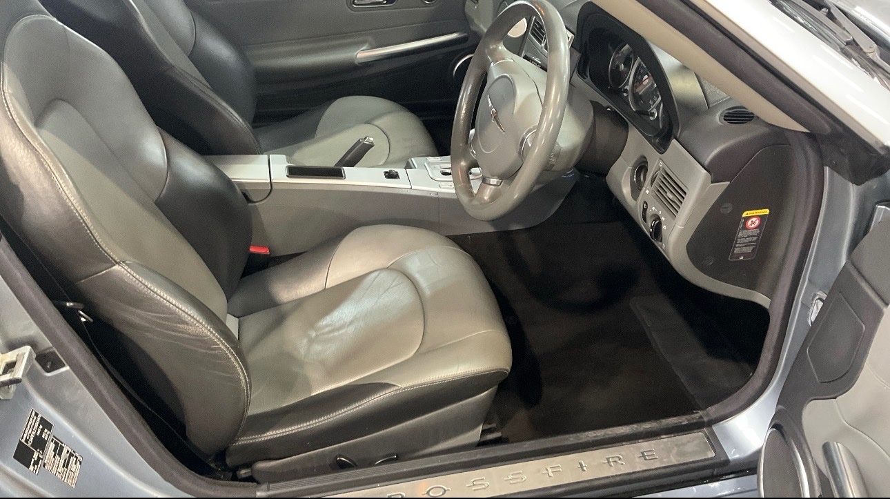 Used Chrysler Crossfire 2004 for sale - 77634027: Photo 7