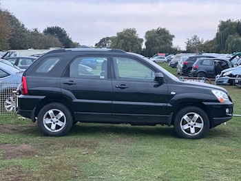Used Kia Sportage 2010 for sale - 76455145: Photo