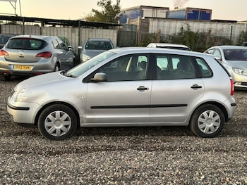 Used Volkswagen Polo 2003 for sale - 76568158: Photo