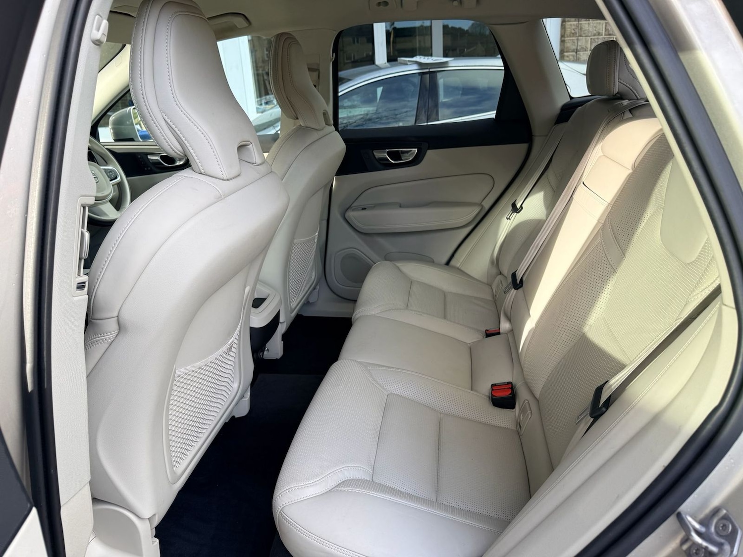 Used Volvo XC60 2018 for sale - 77324772: Photo 14