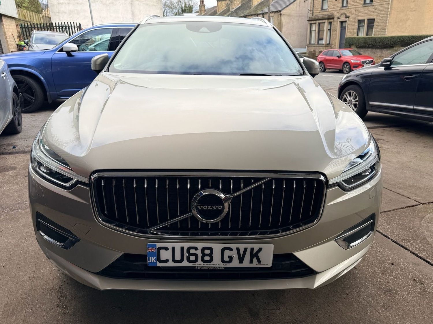 Used Volvo XC60 2018 for sale - 77324772: Photo 3