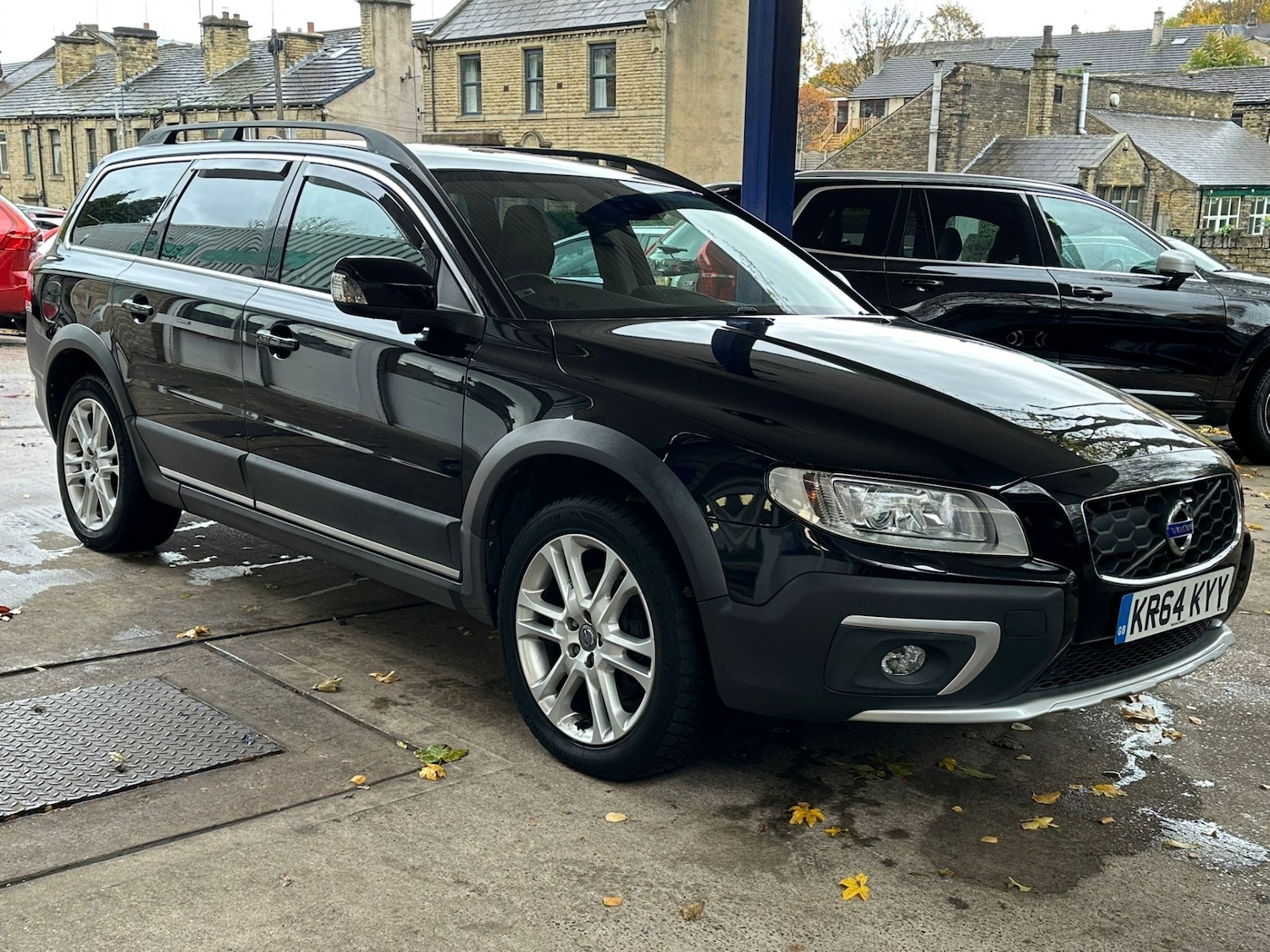 Used Volvo XC70 2014 for sale - 76480061: Photo 1