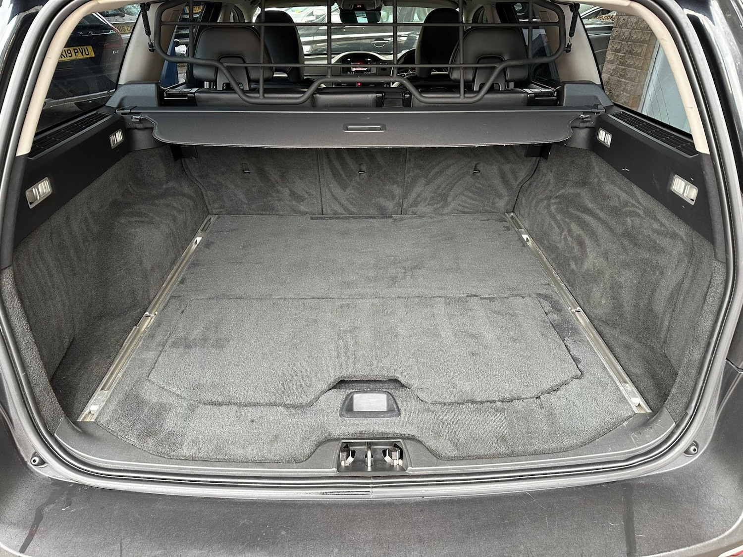 Used Volvo XC70 2014 for sale - 76480061: Photo 20