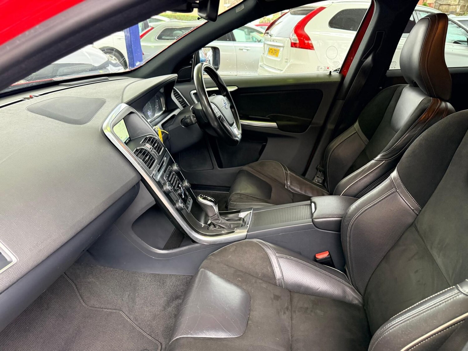 Used Volvo XC60 2015 for sale - 77710956: Photo 12