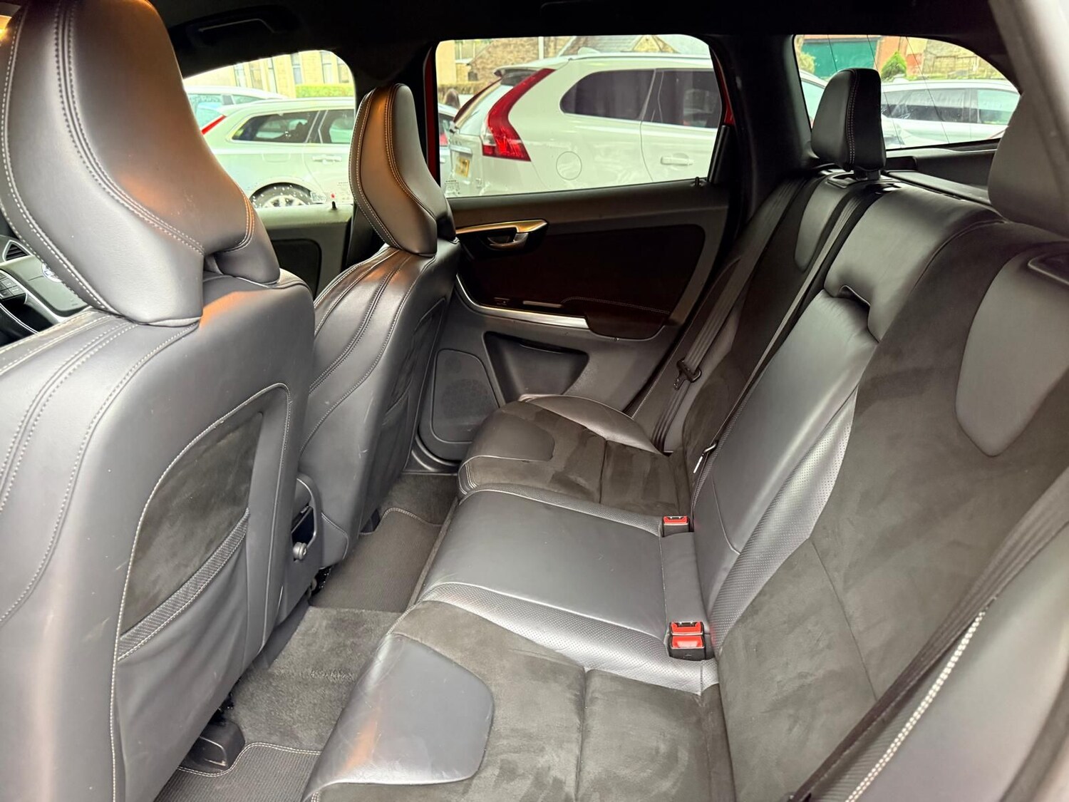 Used Volvo XC60 2015 for sale - 77710956: Photo 14