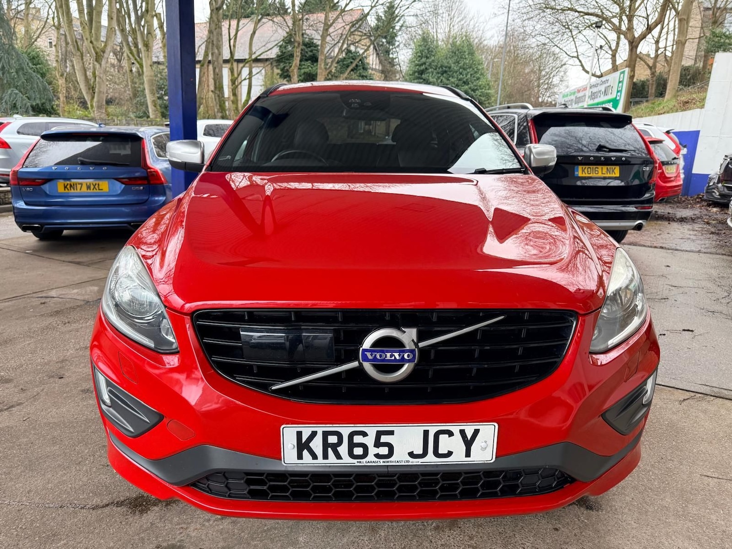 Used Volvo XC60 2015 for sale - 77710956: Photo 2