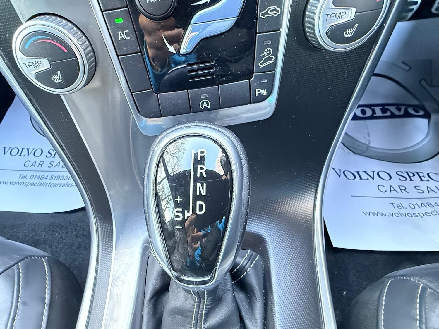 Used Volvo XC60 2015 for sale - 77224102: Photo 17