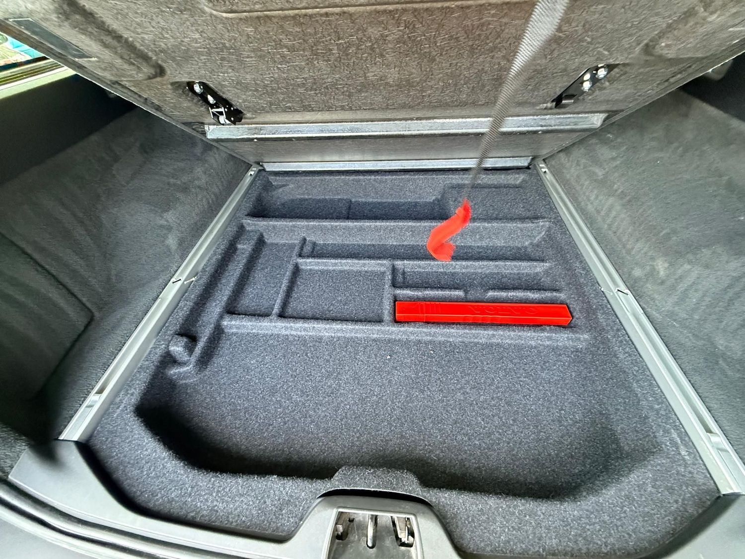 Used Volvo XC70 2014 for sale - 77269429: Photo 11