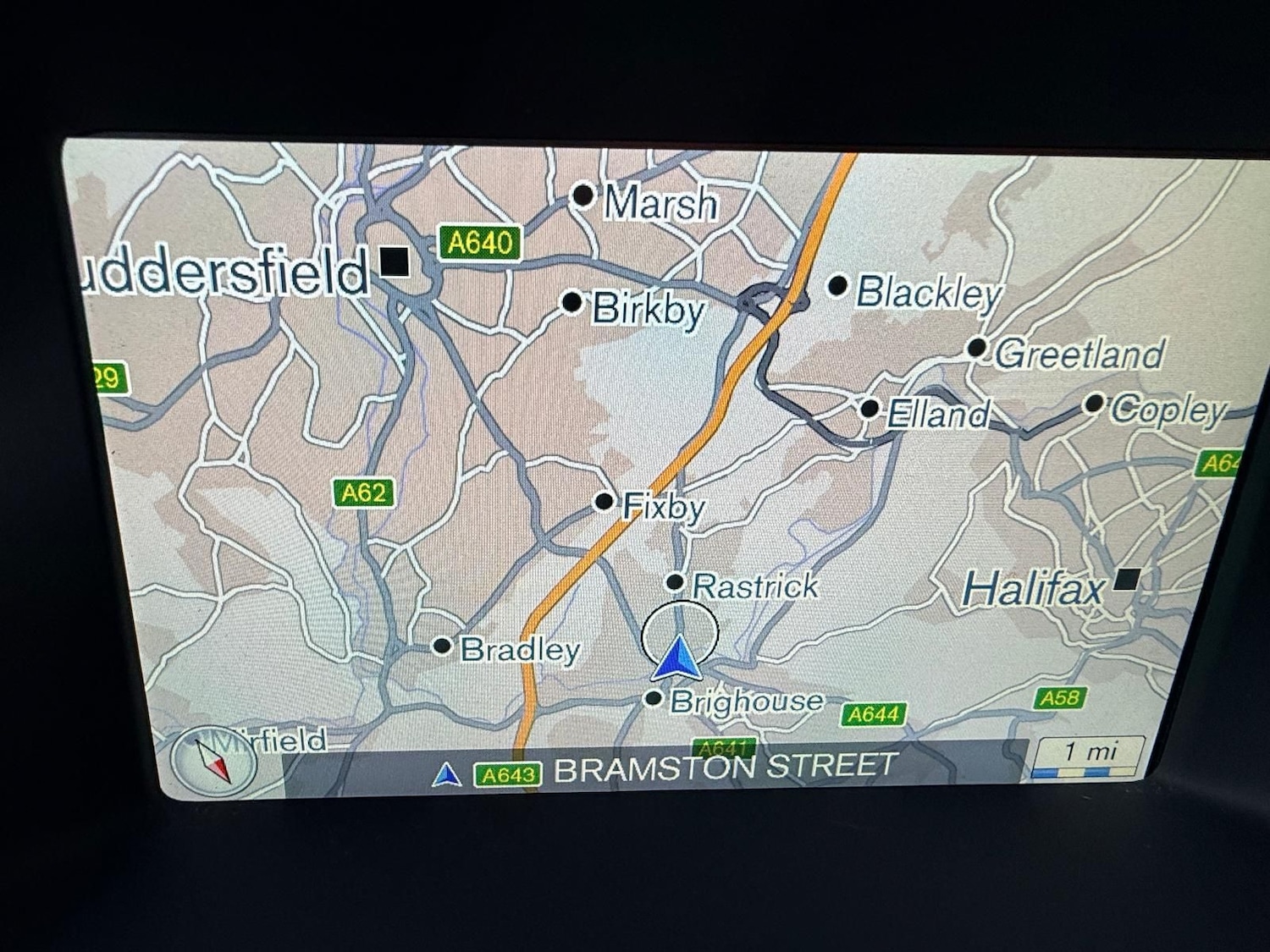 Used Volvo XC70 2014 for sale - 77269429: Photo 23