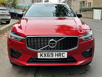 Used Volvo XC60 2019 for sale - 76253924: Photo 2