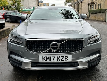 Used Volvo V90 2017 for sale - 76146389: Photo