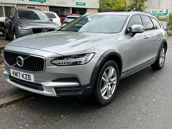 Used Volvo V90 2017 for sale - 76146389: Photo 3