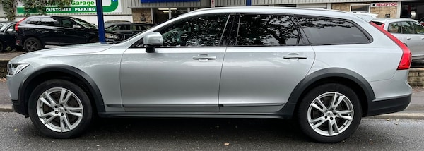 Used Volvo V90 2017 for sale - 76146389: Photo 4