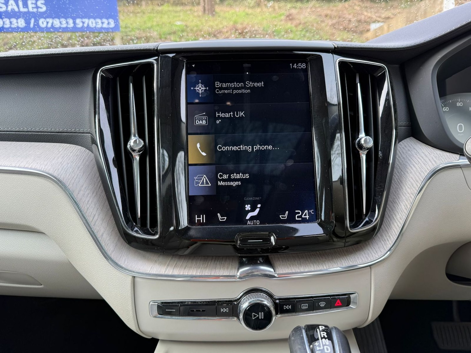 Used Volvo XC60 2019 for sale - 77942289: Photo 19