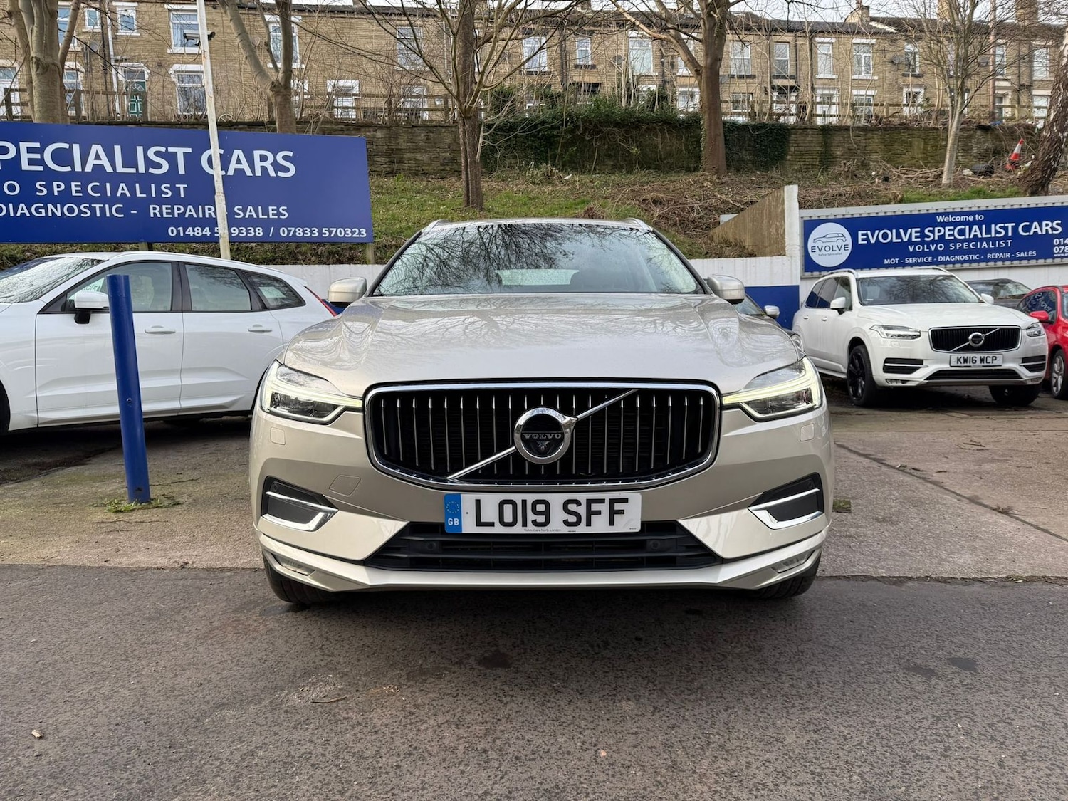 Used Volvo XC60 2019 for sale - 77942289: Photo 3