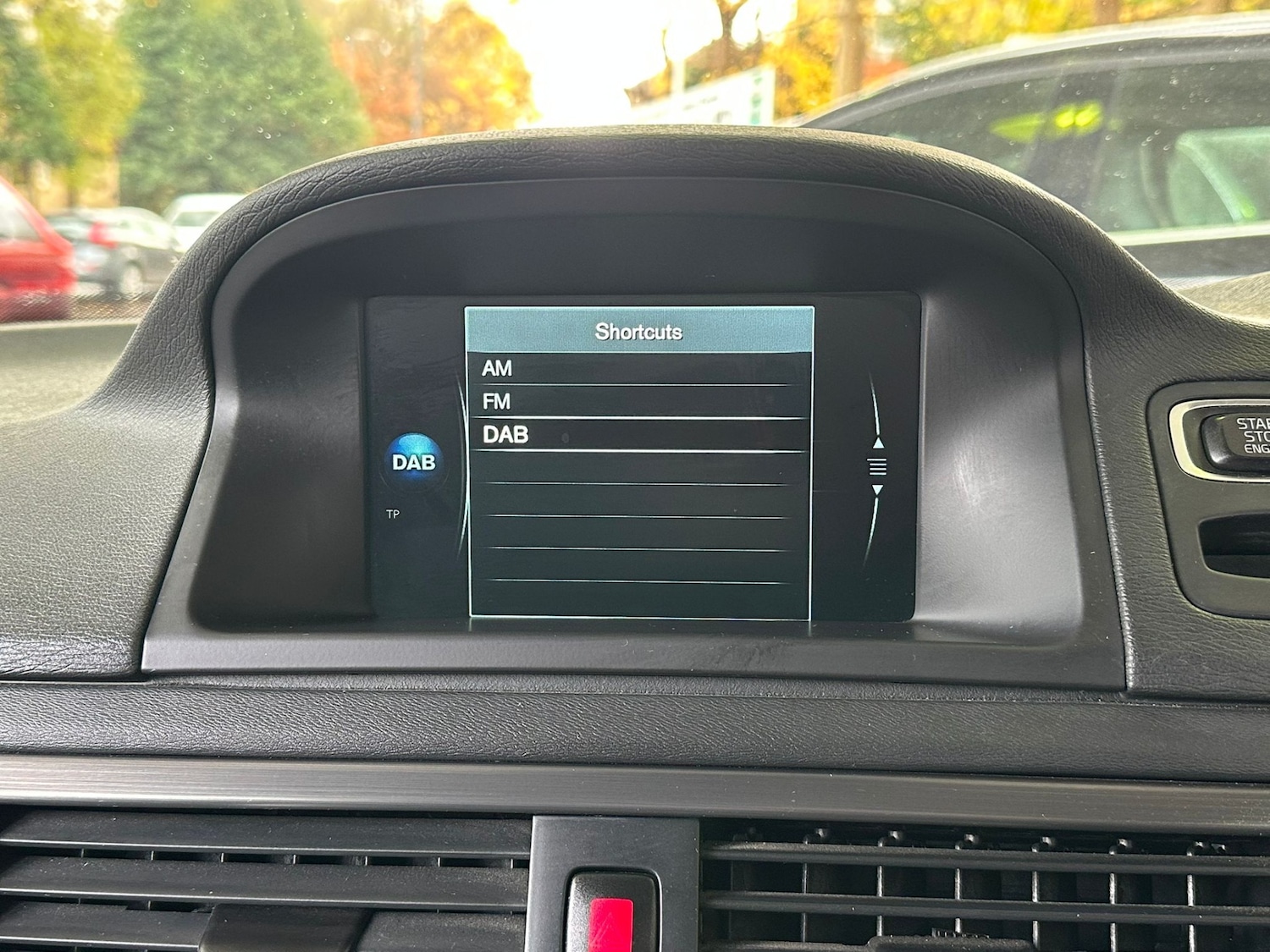 Used Volvo XC70 2016 for sale - 76480165: Photo 12